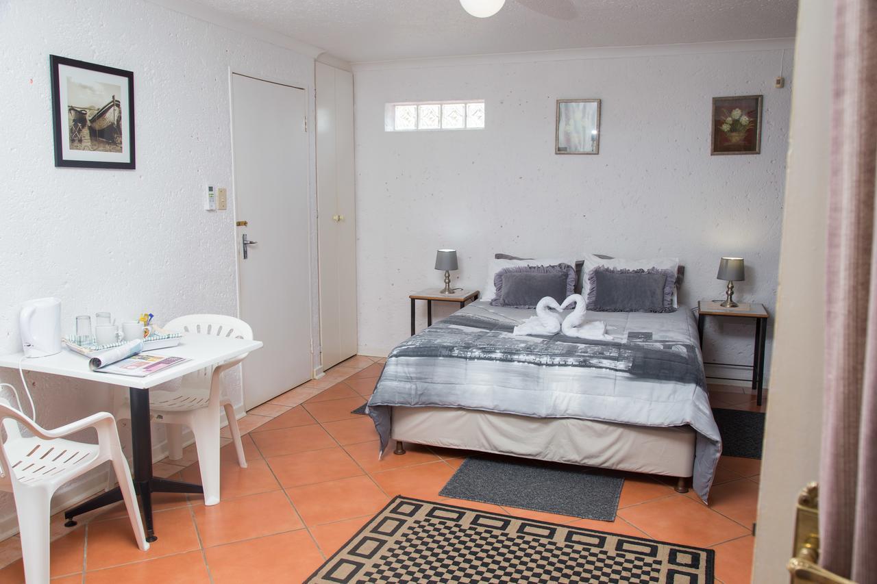 Hotel 29 Polvy Street à Mbombela Extérieur photo