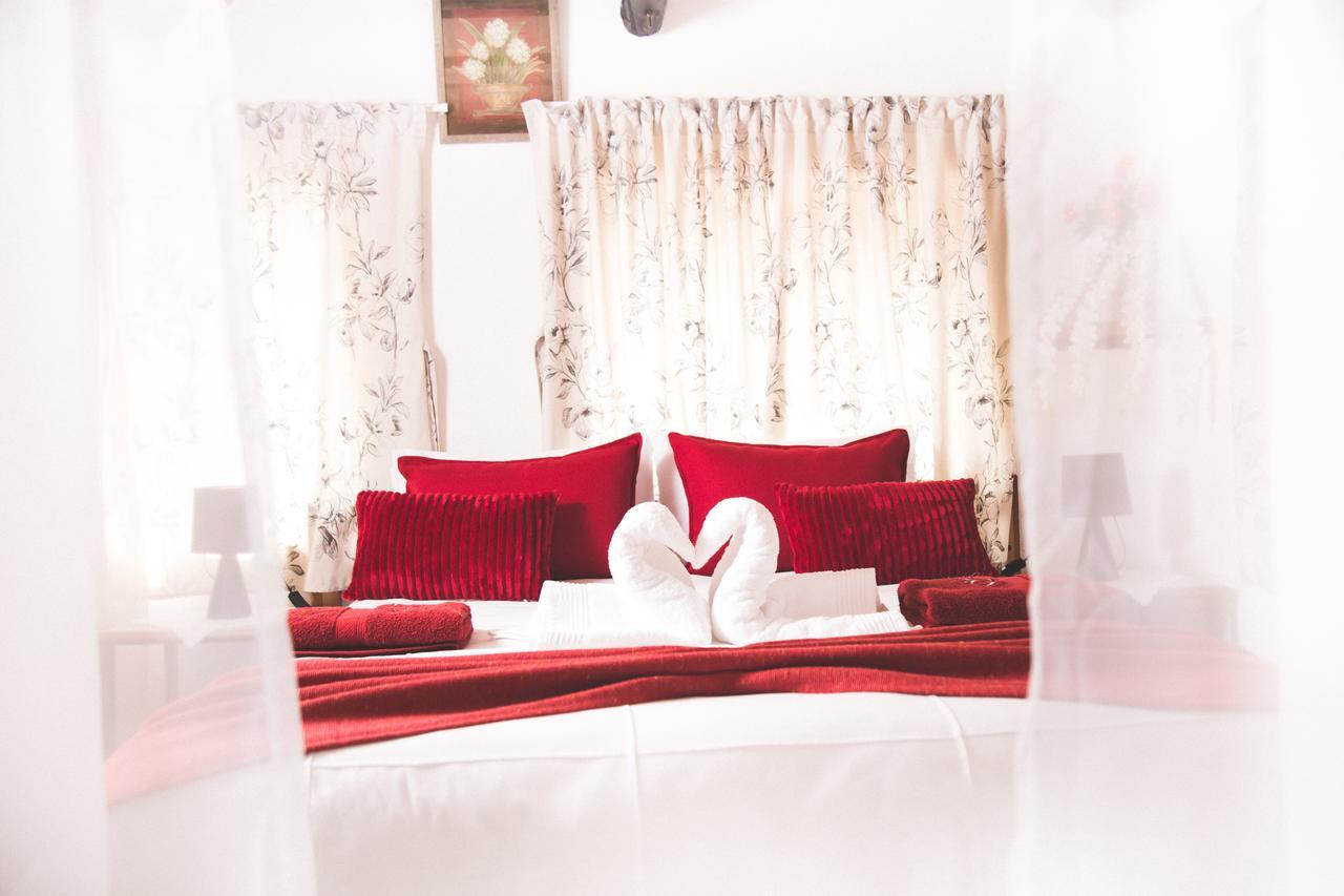 Hotel 29 Polvy Street à Mbombela Extérieur photo