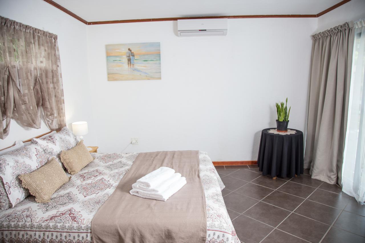 Hotel 29 Polvy Street à Mbombela Extérieur photo