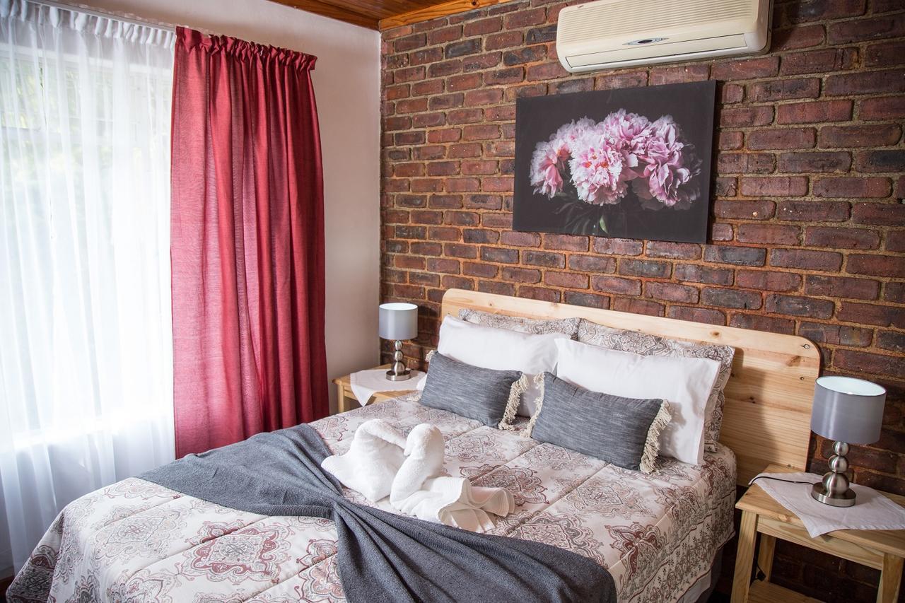 Hotel 29 Polvy Street à Mbombela Extérieur photo