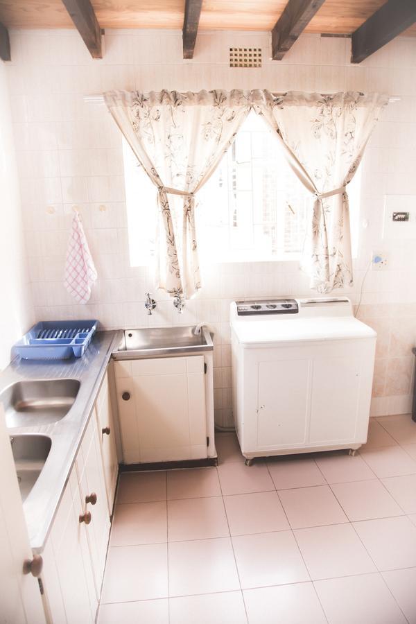 Hotel 29 Polvy Street à Mbombela Extérieur photo
